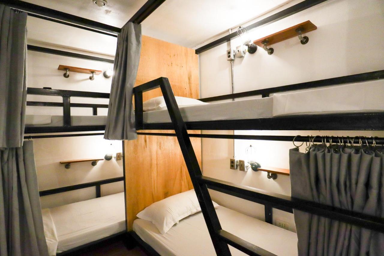 Ocean Breeze Hostel By Daily Sweet โมอัลโบอัล ภายนอก รูปภาพ