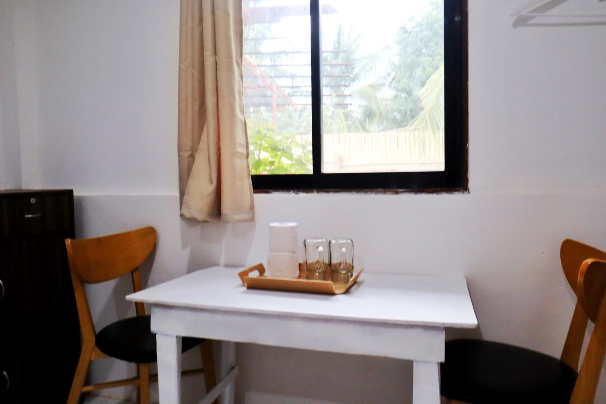 Ocean Breeze Hostel By Daily Sweet โมอัลโบอัล ภายนอก รูปภาพ